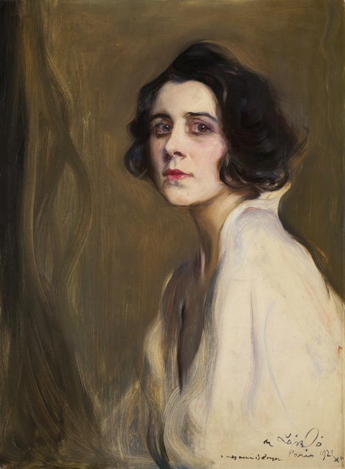 Portrait of the singer Germaine Gien