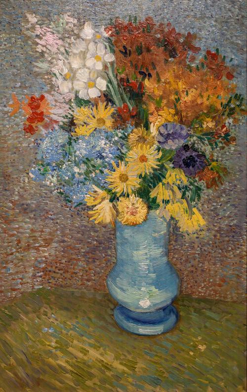 Vase with daisies and anemones